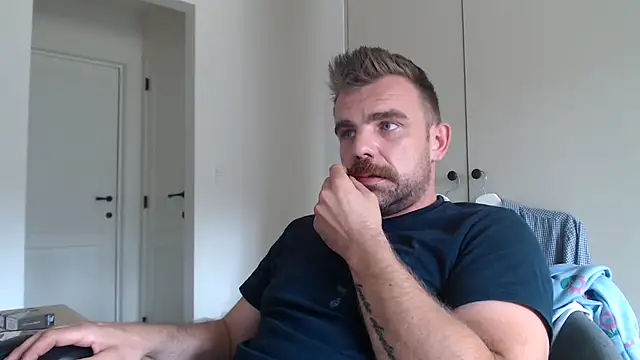 mrbigballs webcam