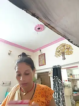 Sexy-Suhani2