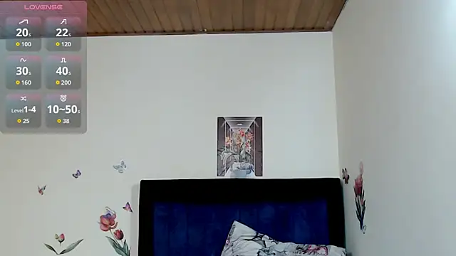 ANDRYXS100 live cam on StripChat