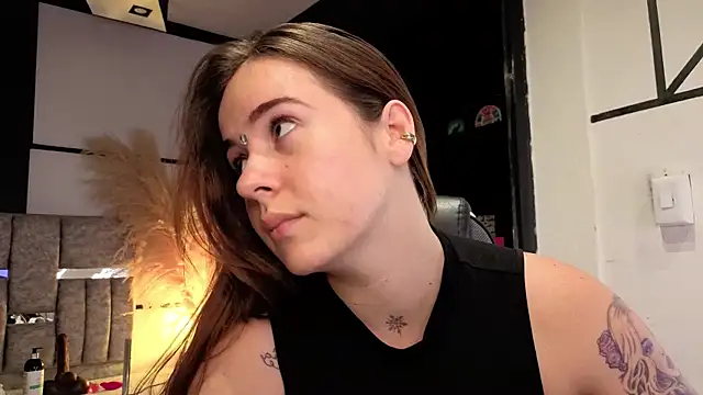 AlliceLover webcam