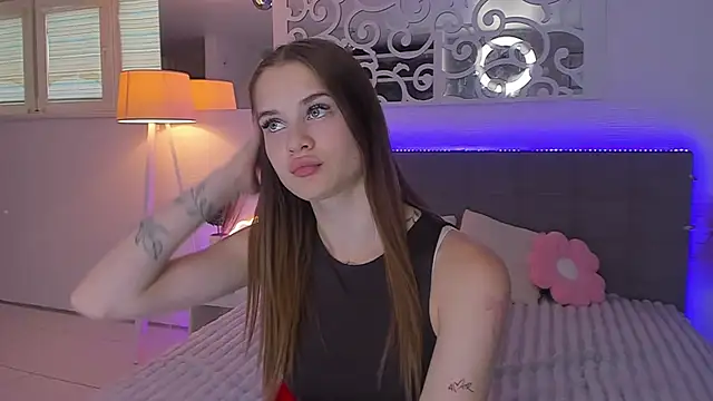 LuisaClover webcam