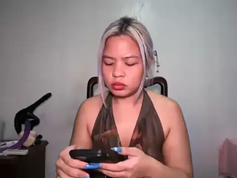 Tina_Slick webcam