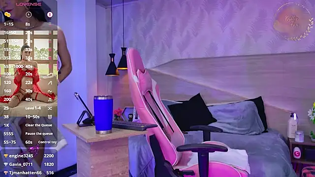 kylliefox_ webcam