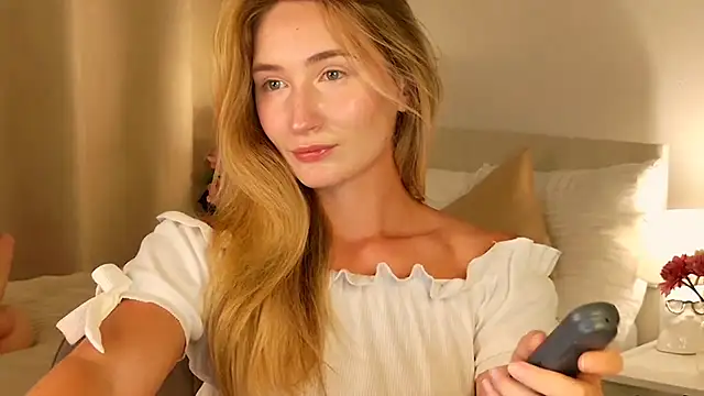 bella__rose webcam