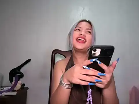 Tina_Slick