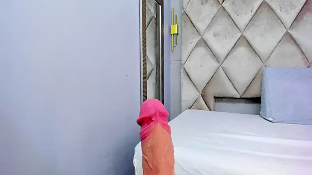 GabyParker_ webcam