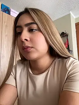 Miabonnett_ webcam