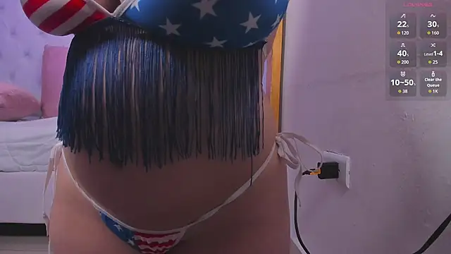cloe_weiss webcam