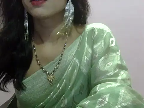 laila_cute - Laila_Cute's free webcam - UK Sex Cams