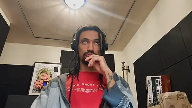 FavelaDaddyCum webcam