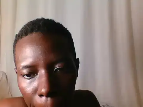 Goldy_petite webcam