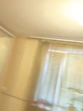 Sara_Hug webcam