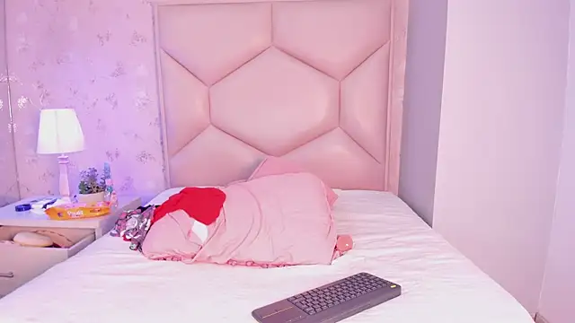 Nasly_Moore webcam
