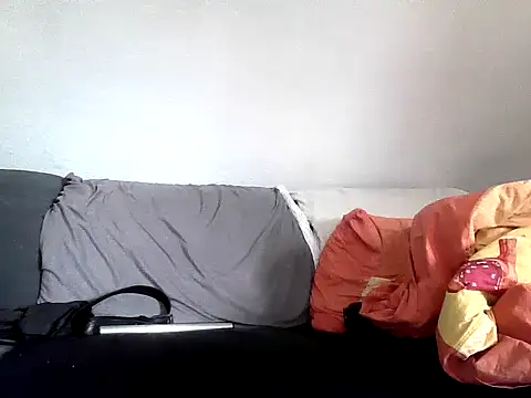 Cambitchboy webcam