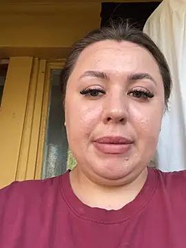 Sara_Hug webcam