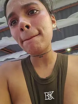 Lorena_Mcfly webcam