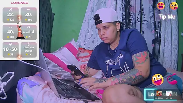 karla_sexy21 webcam