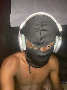 Jaydemasked webcam