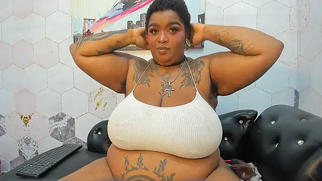Anaa_Fuentess webcam