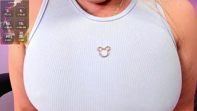 Holly_madison_ webcam