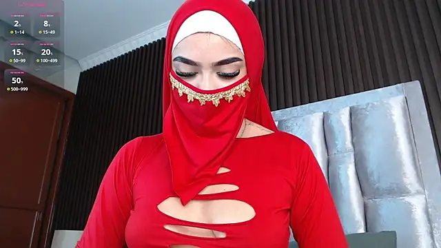 Zahra_milks webcam