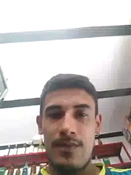 D13gomez webcam