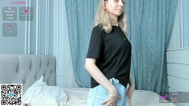 Janet_Johnson webcam