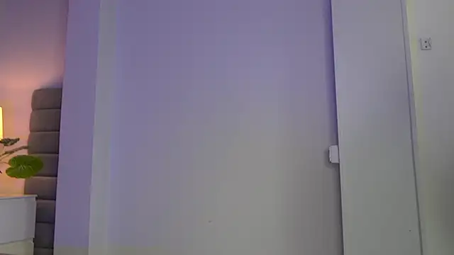 Madie__collins webcam