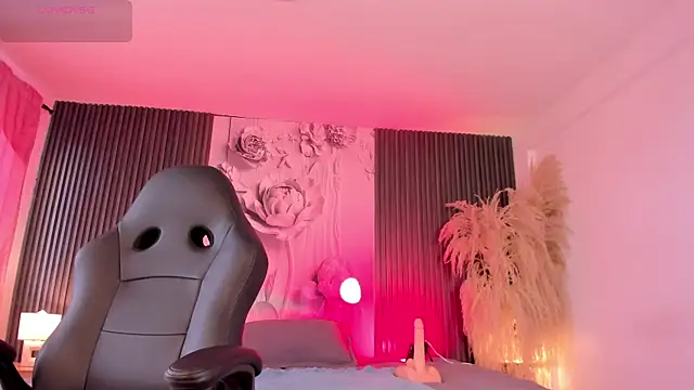 MichellePreston webcam