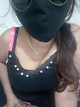 Aarti909090 webcam