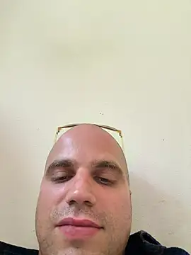 Showrunnerwright1on1 webcam