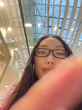 trytomakememoam webcam