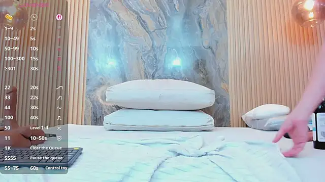 mary_spencer webcam