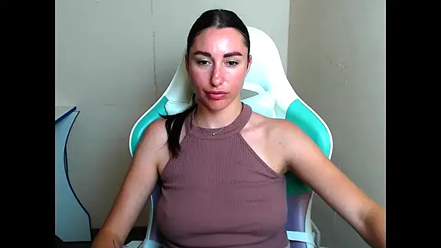 Cammil1a_horn webcam