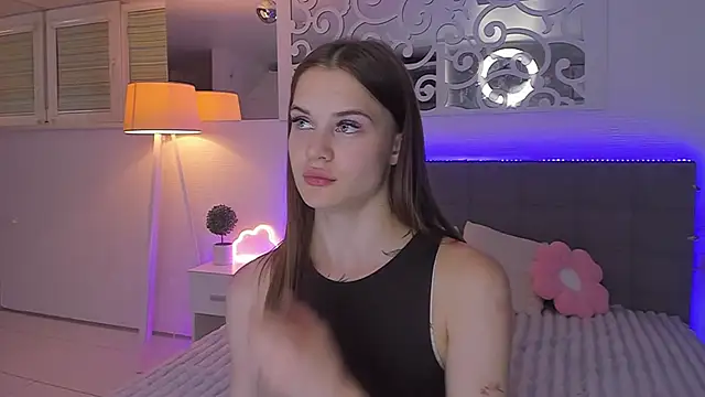 LuisaClover webcam