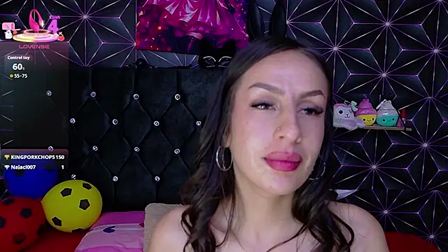 Miis_Beella webcam