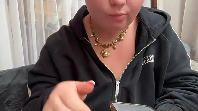 SummerHoney webcam