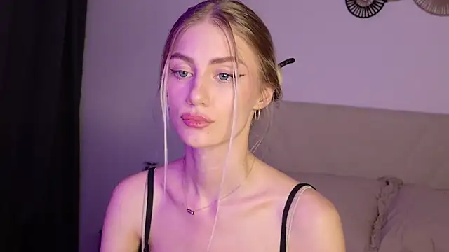 GabriellaOlsen webcam