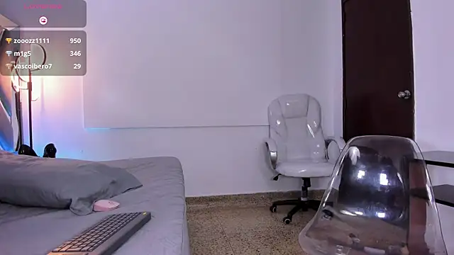 AmaraLewis webcam