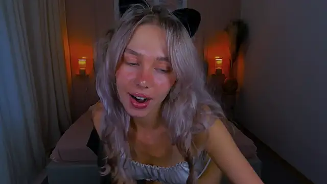 LuluAlis webcam