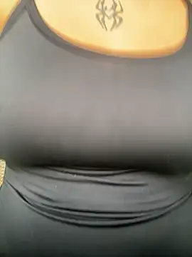 HoneyBunXXX webcam