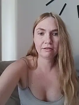 KisaVixen webcam