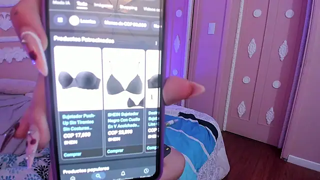 Nahomi_Soft webcam