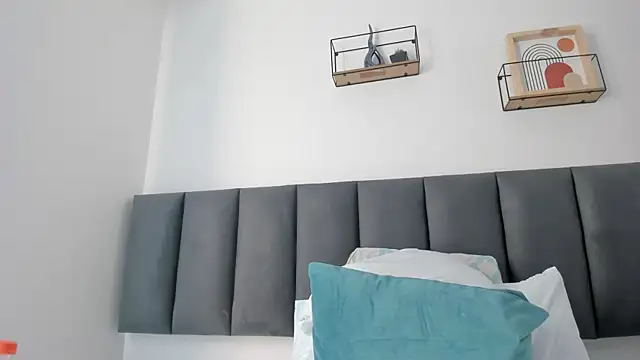 MaraOwen_ webcam