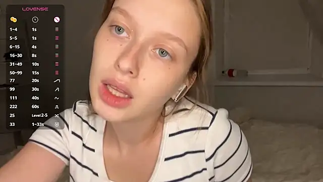 Eva_Shining_Star live sex cam