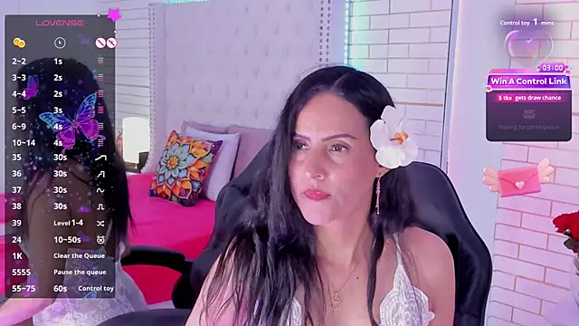 Coco_Balenciaga_ webcam