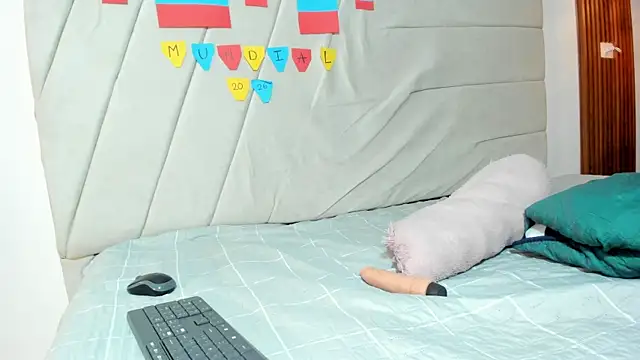 samaraa_smith1 webcam
