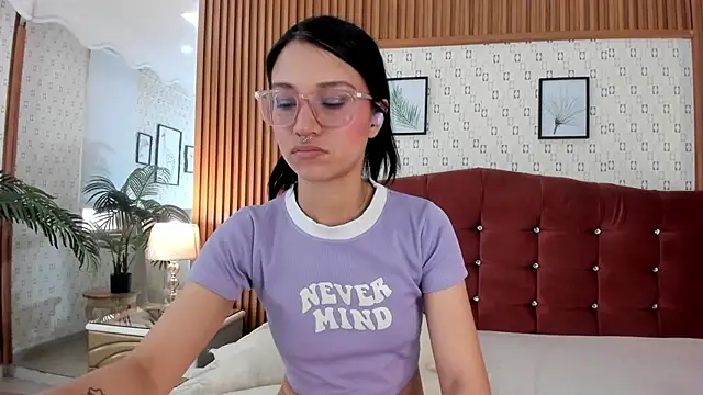 sophiiecalloway1 - SophiieCalloway1's free webcam - UK Sex Cams
