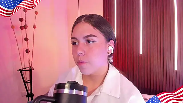 ArianaBaker webcam