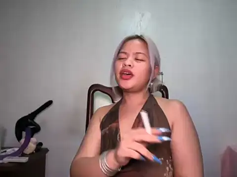Tina_Slick webcam